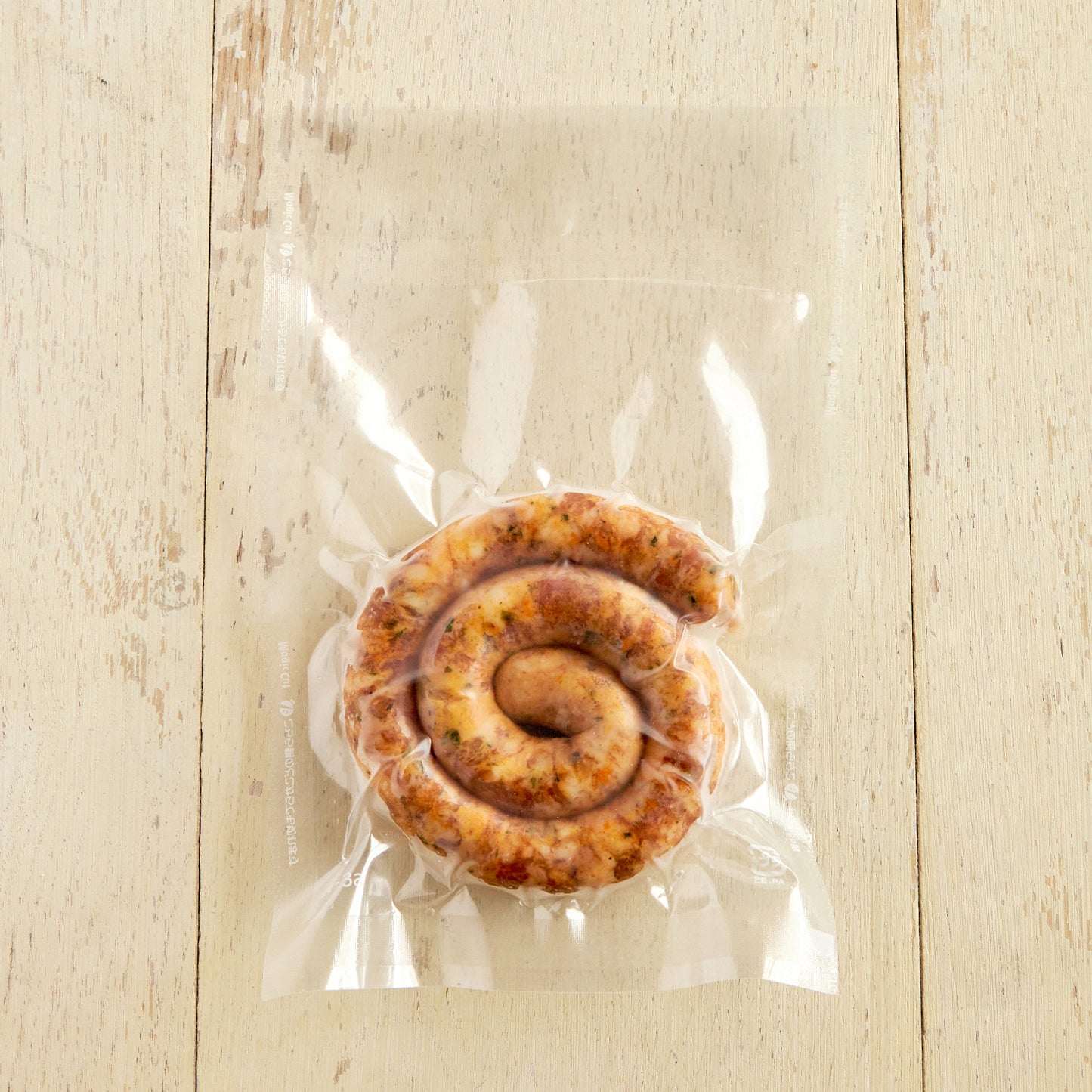 仔羊のピリ辛ぐるぐるソーセージ